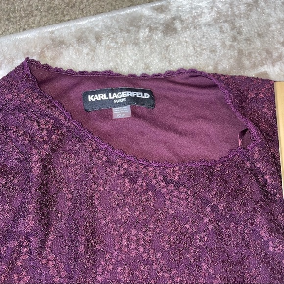 KARL LAGERFELD PARIS Lace Cap-Sleeve T-Shirt deep grape purple top blouse SZ SM - Picture 5 of 10